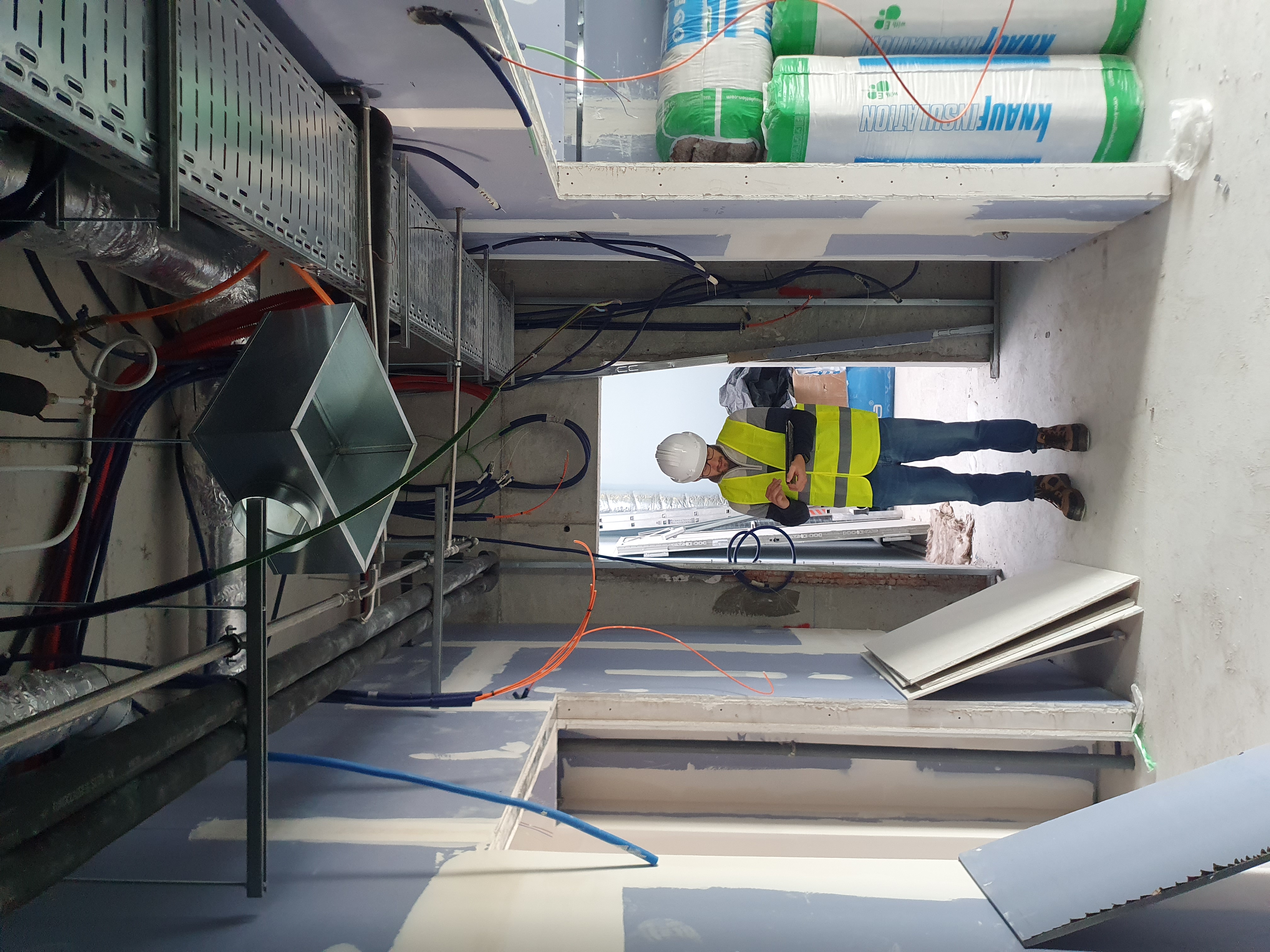 Visualização 3D de uma fachada de edifício a partir de laser scanning.